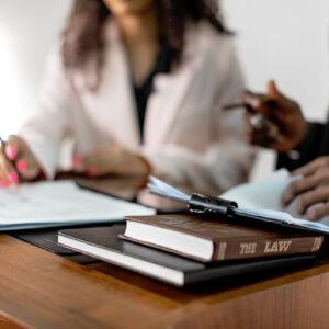 ELHR – EMPLOYMENT LAWYERS & HR CONSULTANTS Improving your chances of winning by far by tipping the scales of justice for you!